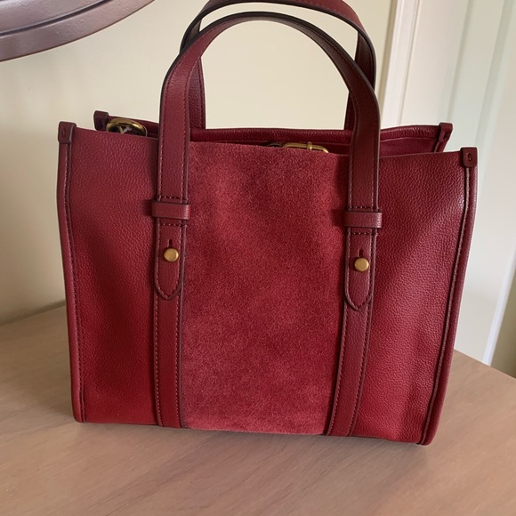 Red Velvet Fossil Satchel NWT - Picture 3 of 10